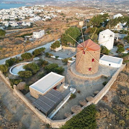 Marketos Windmill And Houses تريبيتي المظهر الخارجي الصورة
