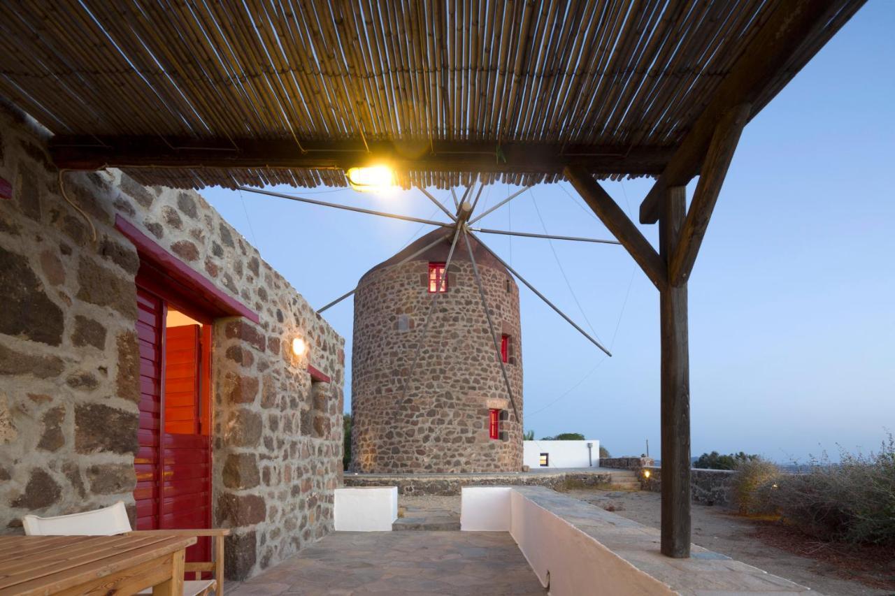 Marketos Windmill And Houses تريبيتي المظهر الخارجي الصورة